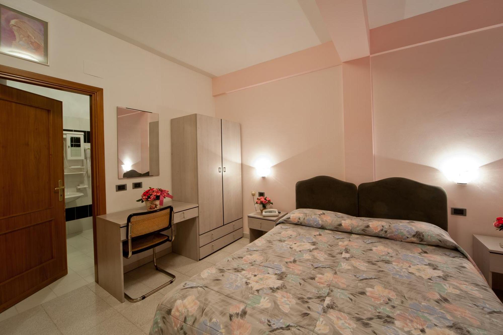 Hotel Il Quadrifoglio Cascia Zewnętrze zdjęcie
