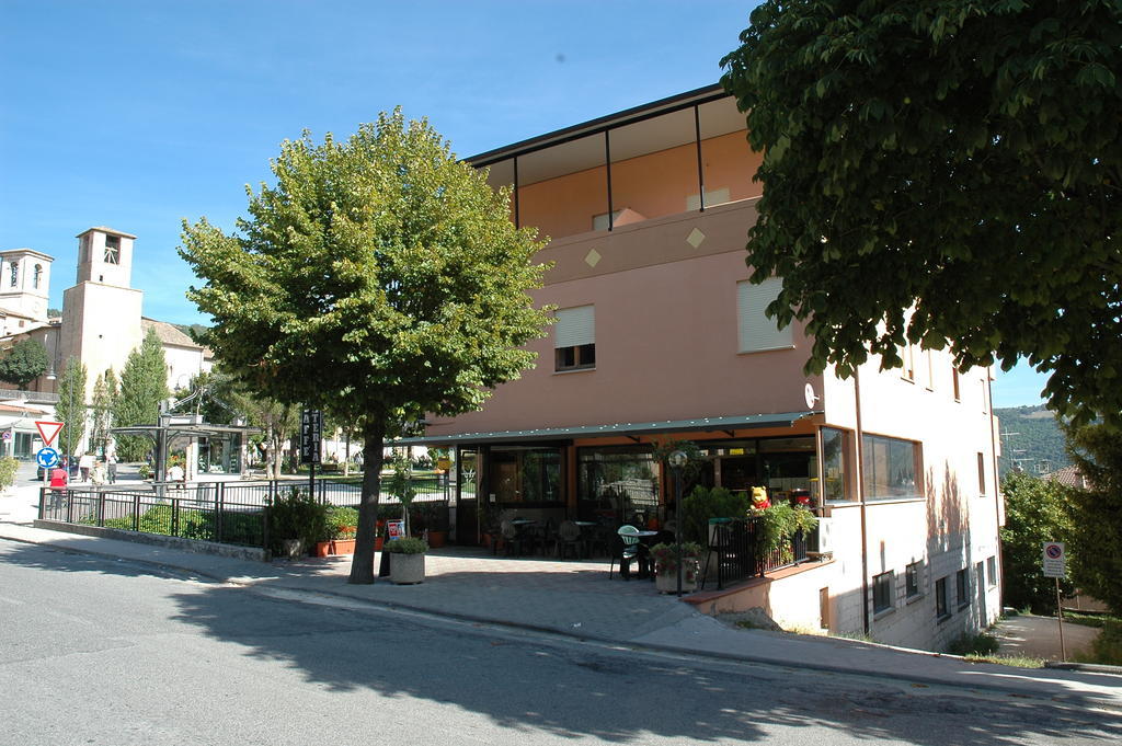 Hotel Il Quadrifoglio Cascia Zewnętrze zdjęcie